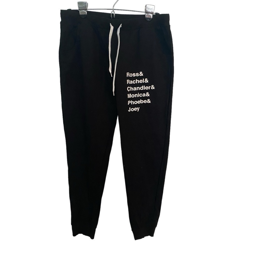 Friends Womenโs Black Joggers Sweatpants in Sz S